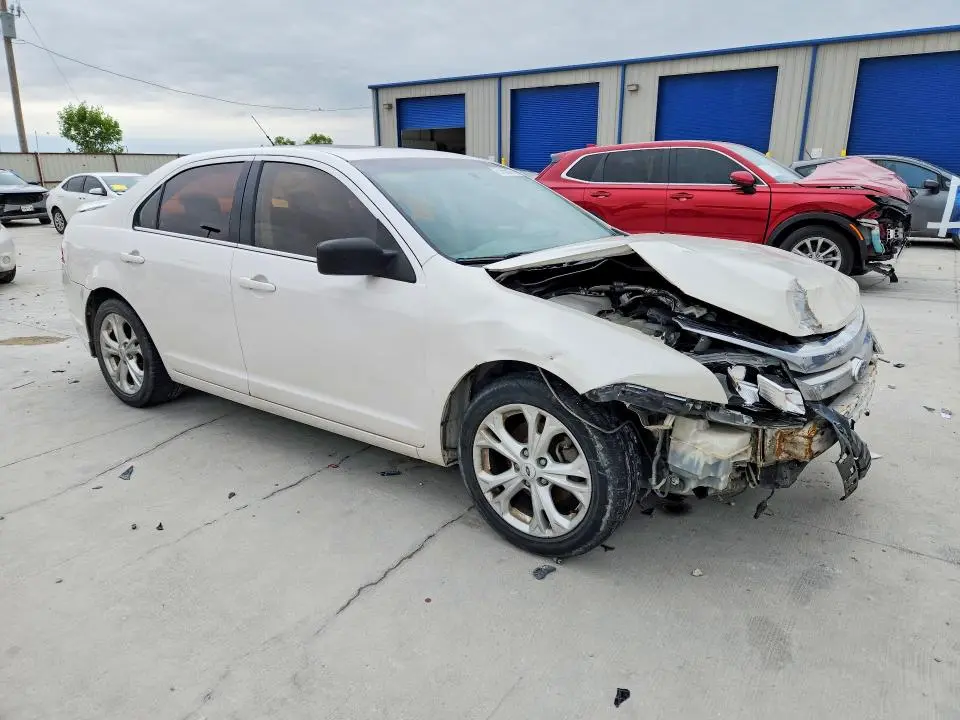 2010 FORD FUSION SE  