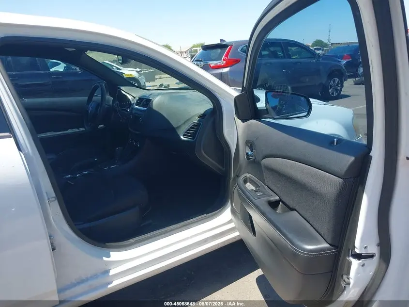 2013 DODGE AVENGER SE V6