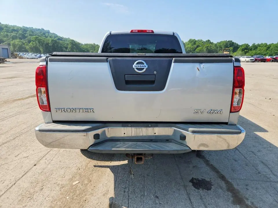 2012 NISSAN FRONTIER SV V6  