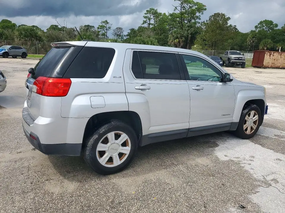 2015 GMC TERRAIN SLE  