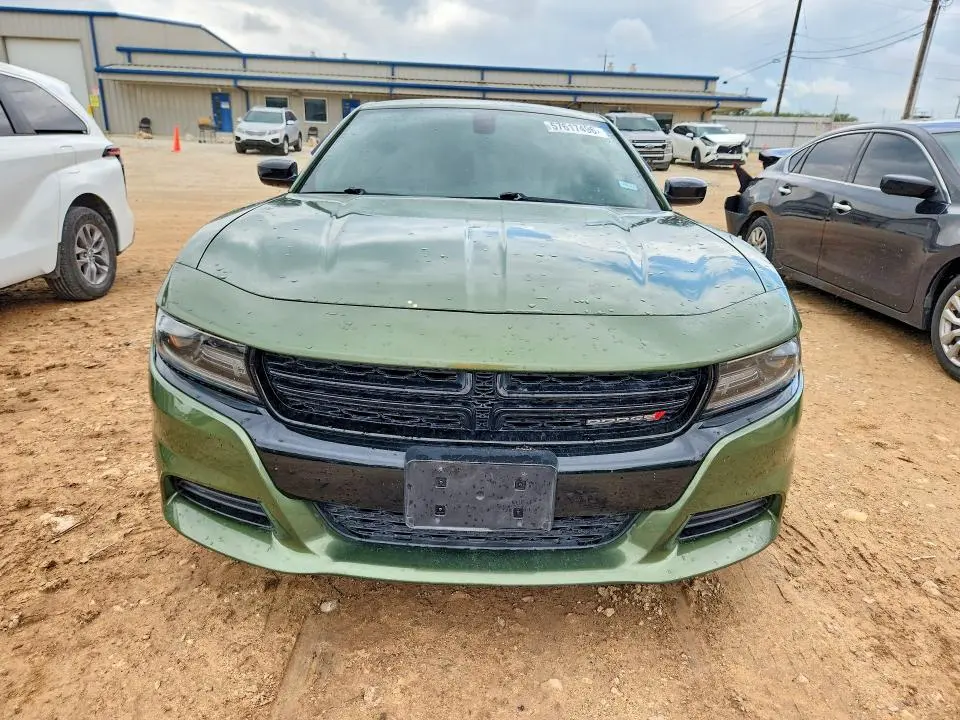 2021 DODGE CHARGER SXT  