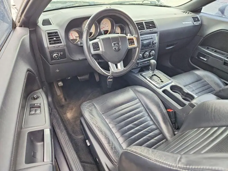 2014 DODGE CHALLENGER SXT  