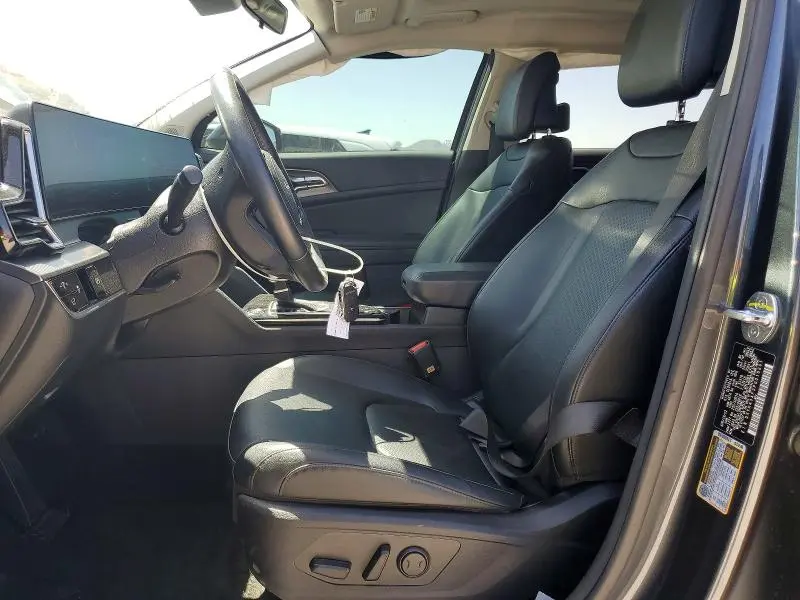 2023 KIA SPORTAGE SX  