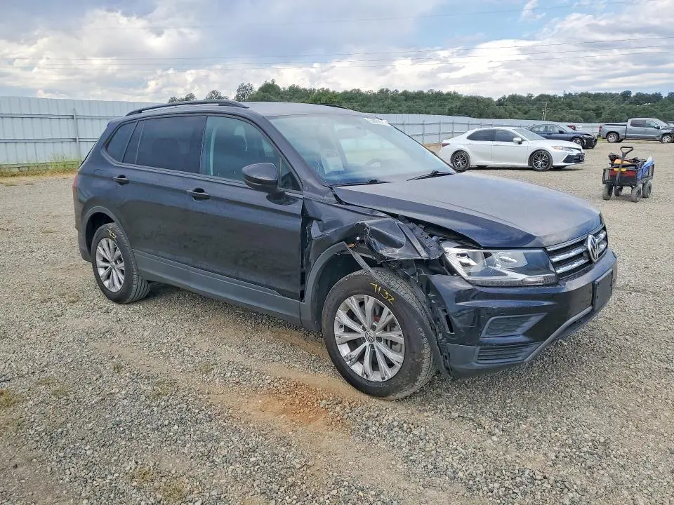 2020 VOLKSWAGEN TIGUAN S  