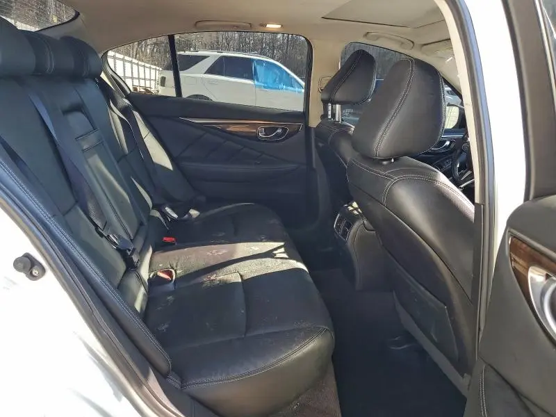 2017 INFINITI Q50 PREMIUM  