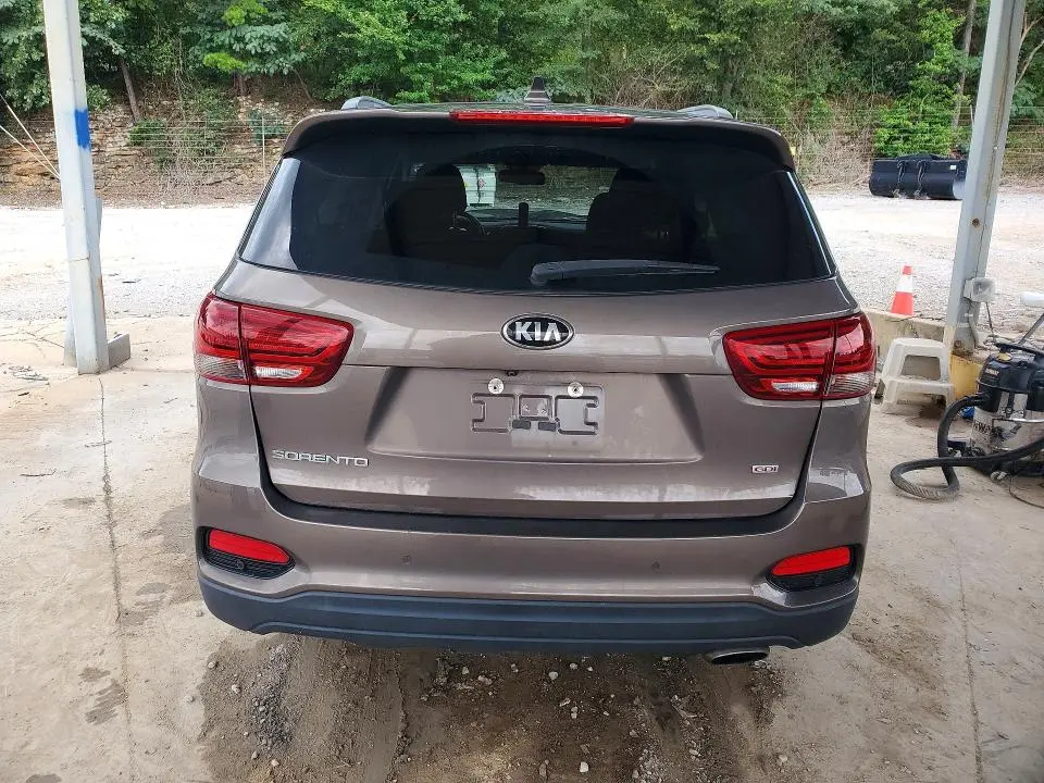 2019 KIA SORENTO LX  