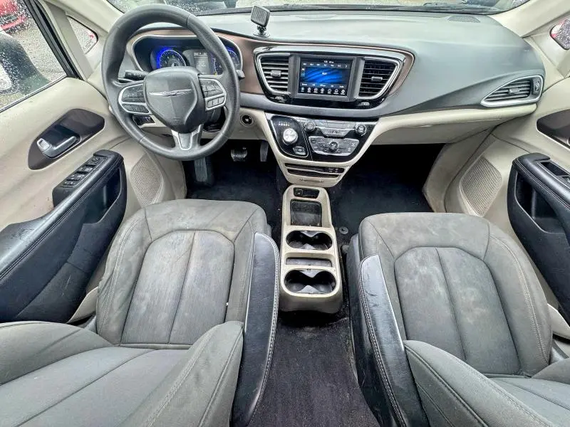 2019 CHRYSLER PACIFICA L  