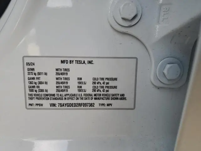 2024 TESLA MODEL Y 