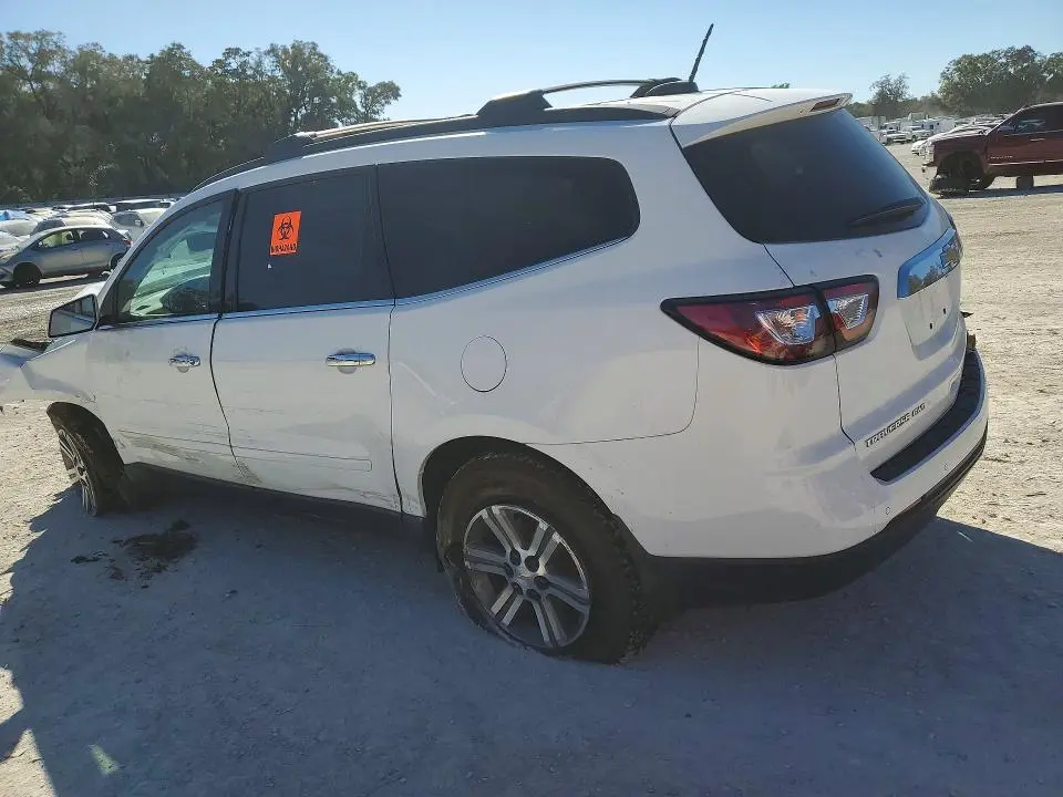 2017 CHEVROLET TRAVERSE LT  