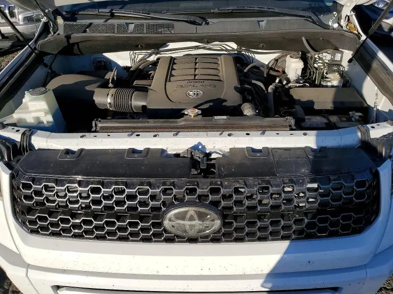 2019 TOYOTA TUNDRA PLATINUM  