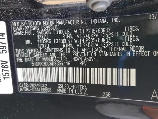 2013 TOYOTA SIENNA LE  