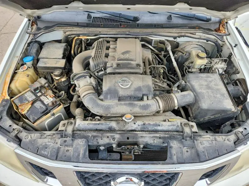 2014 NISSAN FRONTIER S  