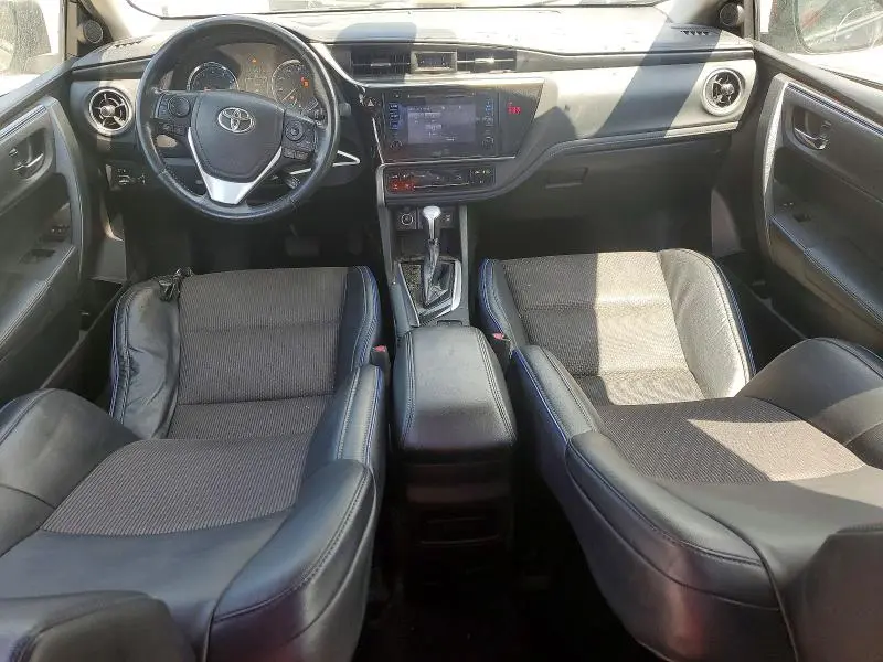 2018 TOYOTA COROLLA SE  