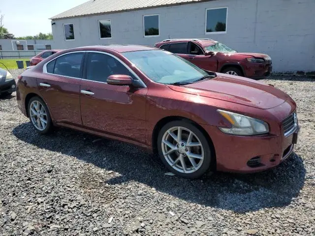 2011 NISSAN MAXIMA S  