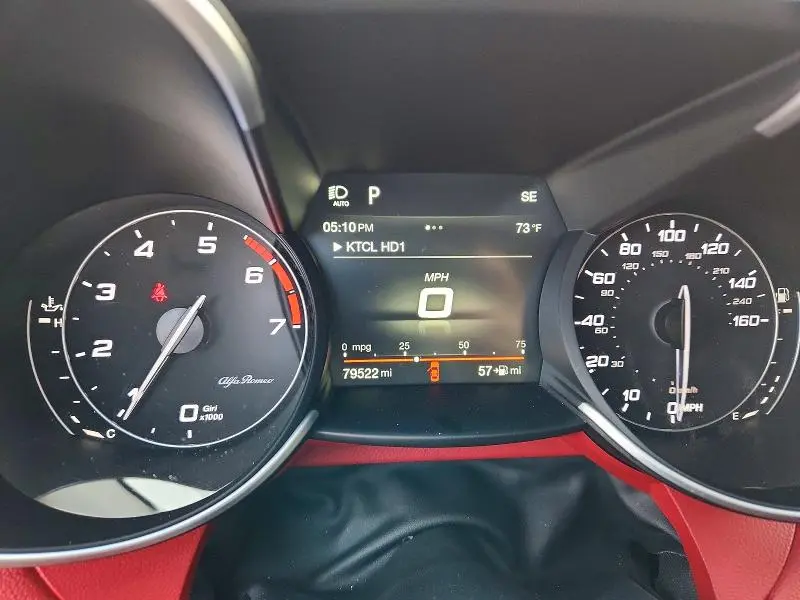 2018 ALFA ROMEO GIULIA TI Q4  