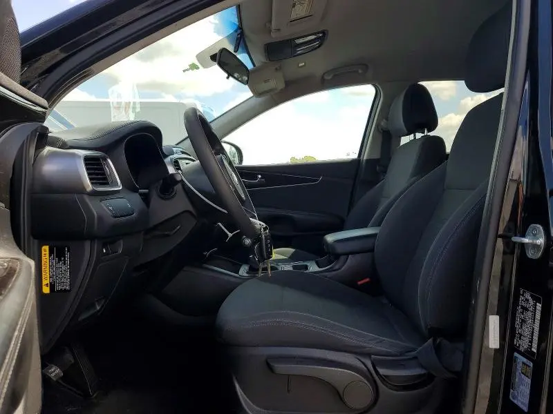 2016 KIA SORENTO LX V6  