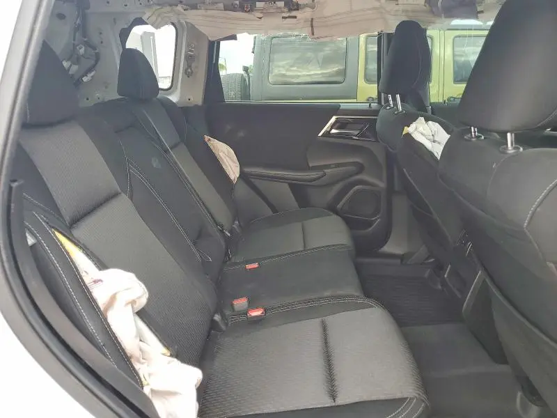 2022 MITSUBISHI OUTLANDER ES  