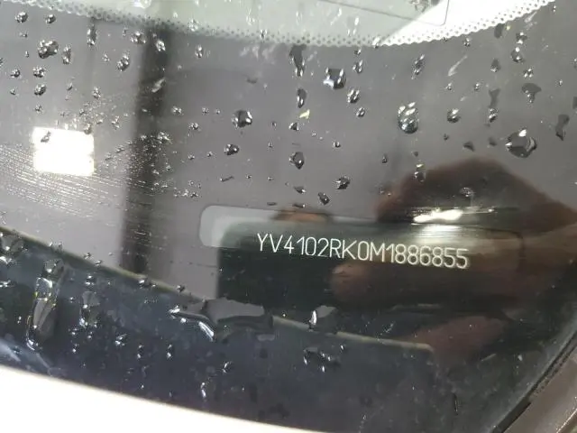 2021 VOLVO XC60 T5 MOMENTUM  