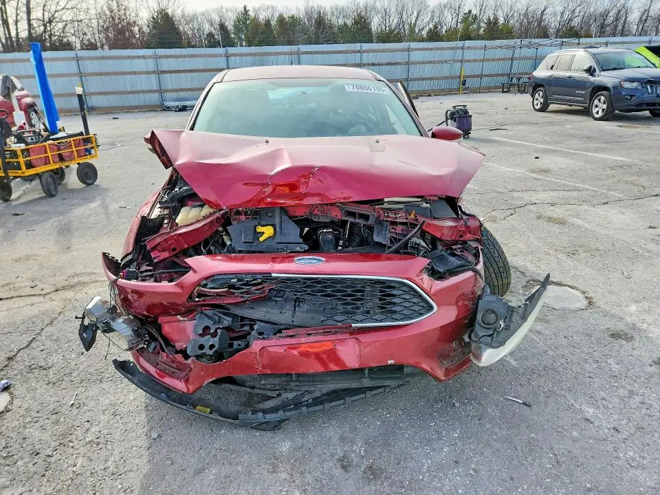2016 FORD FOCUS SE  