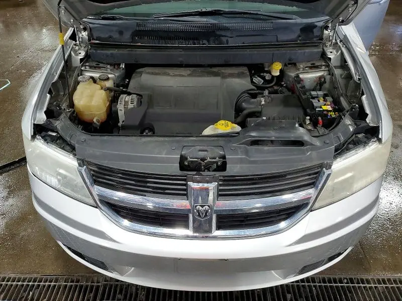 2010 DODGE JOURNEY SXT  