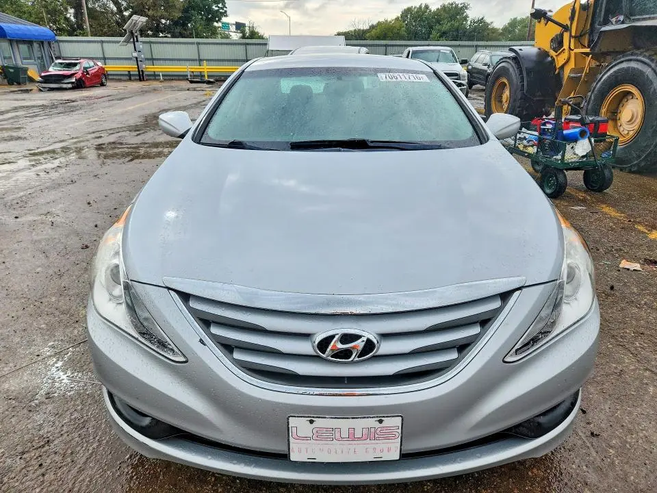 2014 HYUNDAI SONATA GLS  