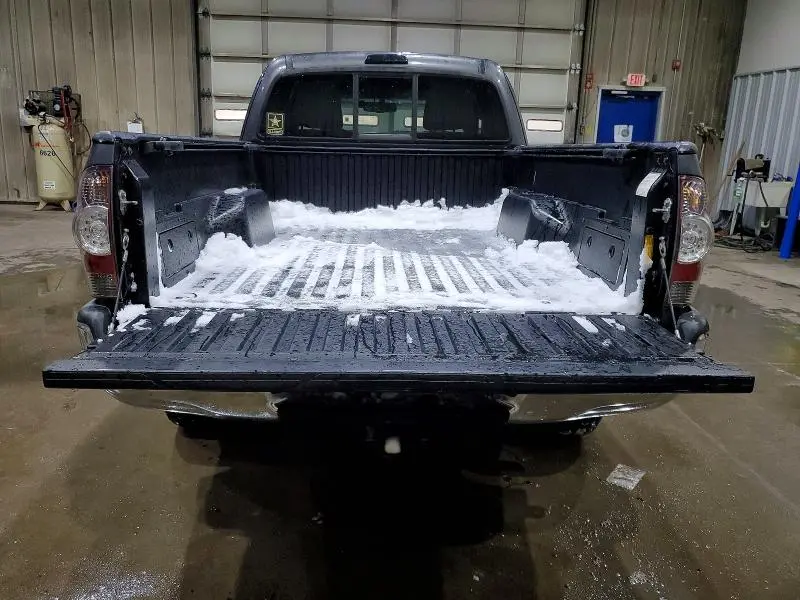 2013 TOYOTA TACOMA   
