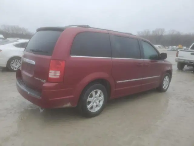 2010 CHRYSLER TOWN & COUNTRY TOURING PLUS  