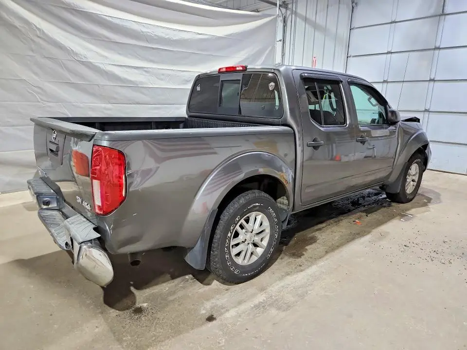 2016 NISSAN FRONTIER SV  