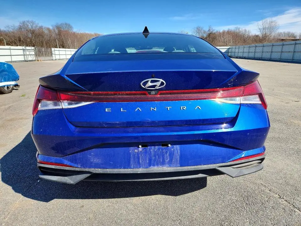 2021 HYUNDAI ELANTRA SEL  