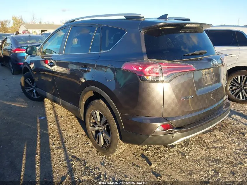 2016 TOYOTA RAV4 XLE