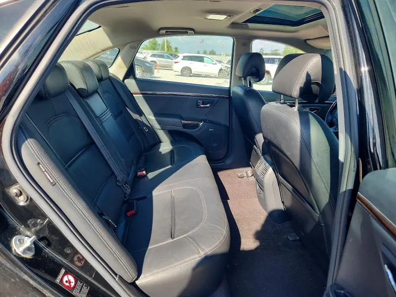 2010 HYUNDAI AZERA LIMITED  
