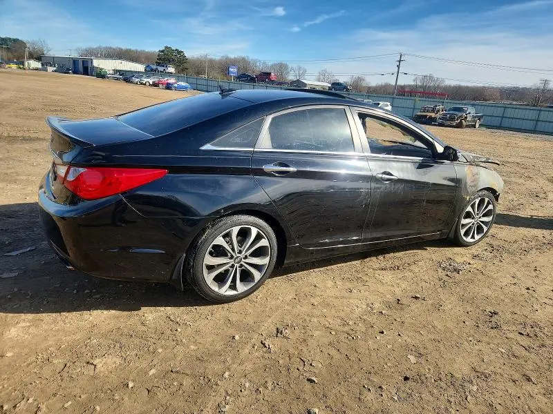 2013 HYUNDAI SONATA SE  