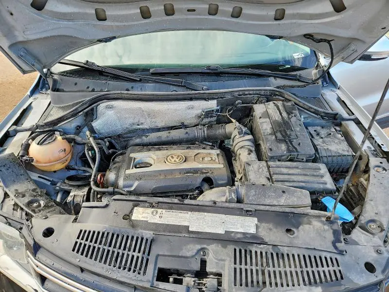 2013 VOLKSWAGEN TIGUAN S  