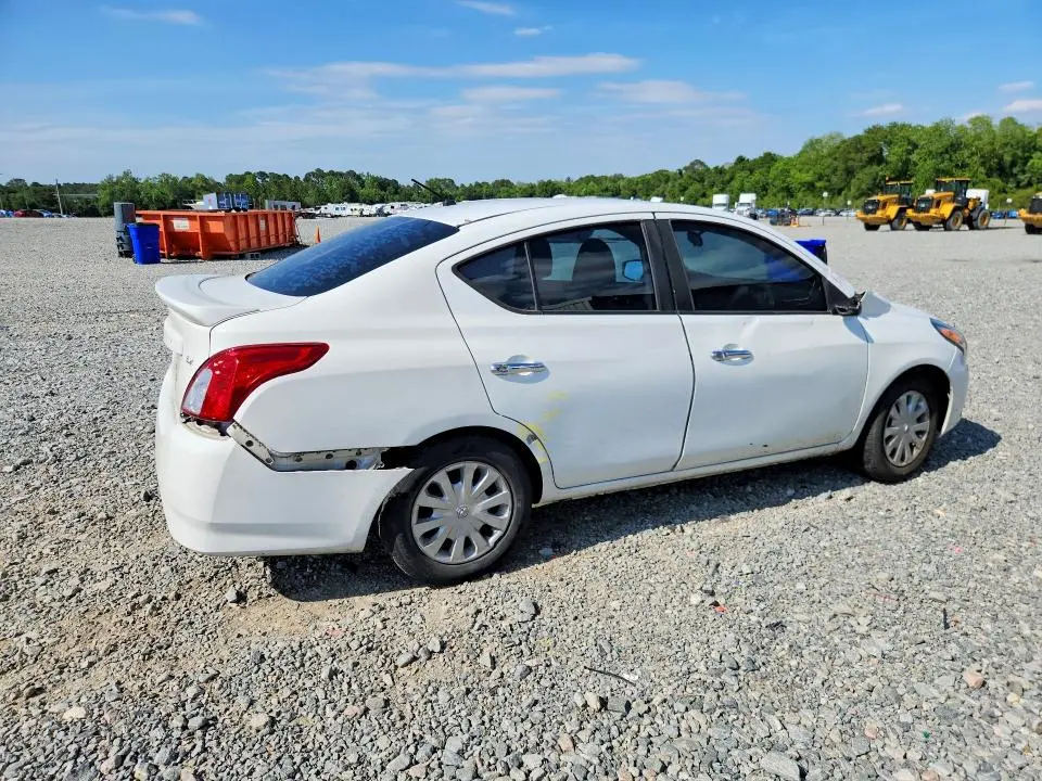 2017 NISSAN VERSA 1.6 SV  