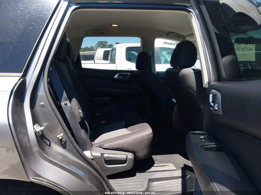 2019 NISSAN PATHFINDER S