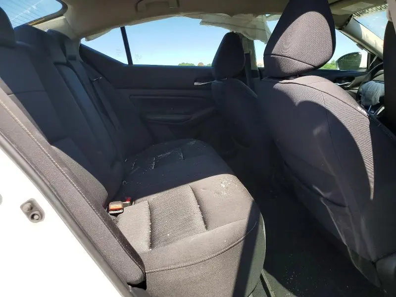 2019 NISSAN ALTIMA S  