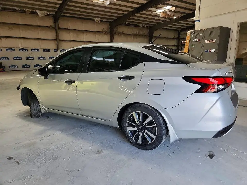 2024 NISSAN VERSA S  
