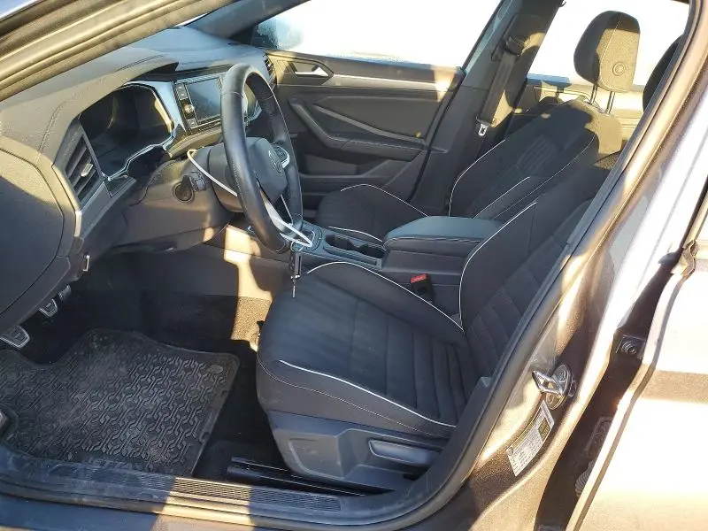 2024 VOLKSWAGEN JETTA SPORT  