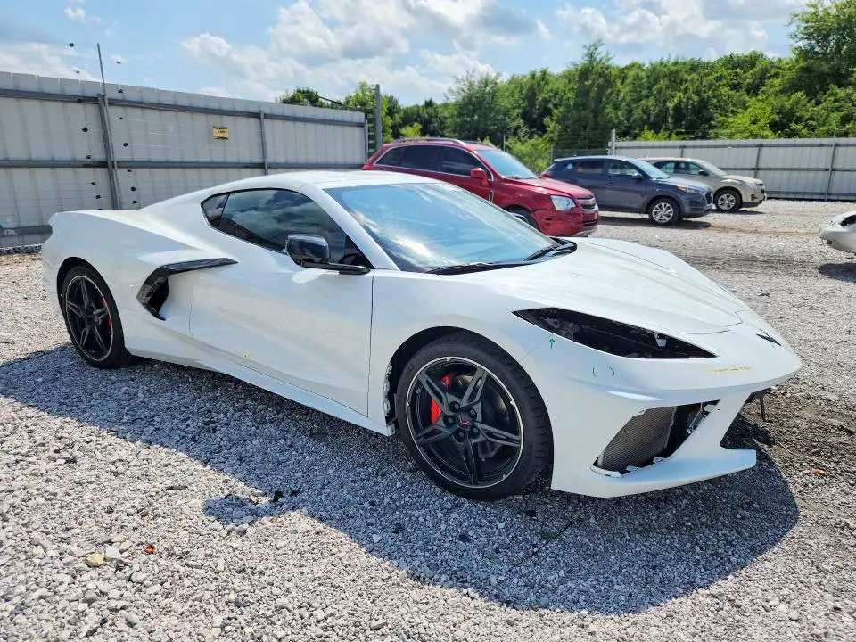 2025 CHEVROLET CORVETTE STINGRAY 2LT  