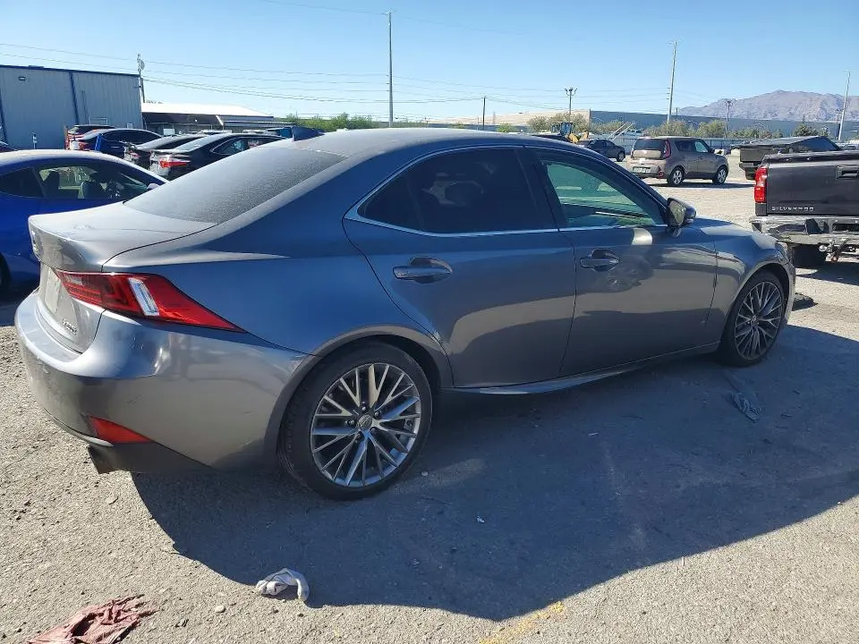 2016 LEXUS IS 200T  