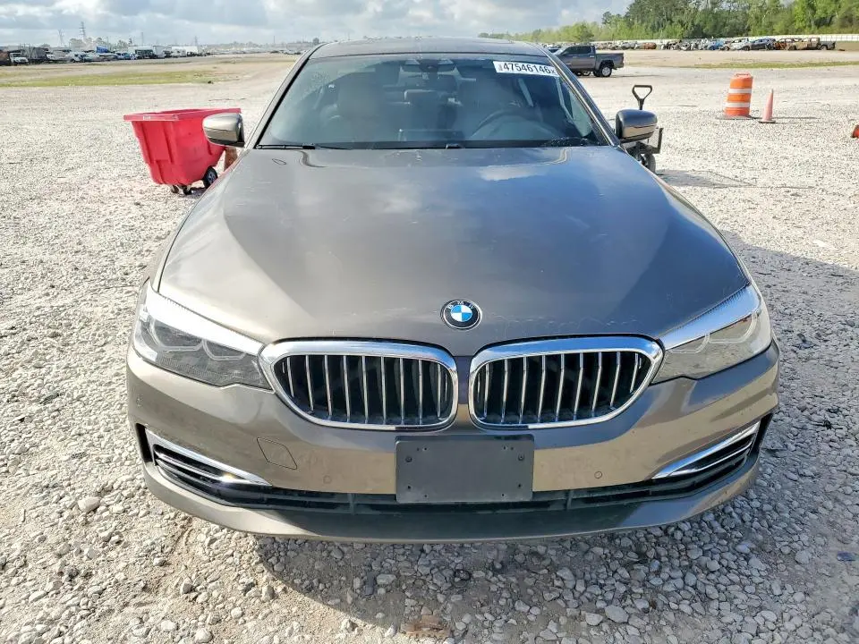 2019 BMW 530 I  