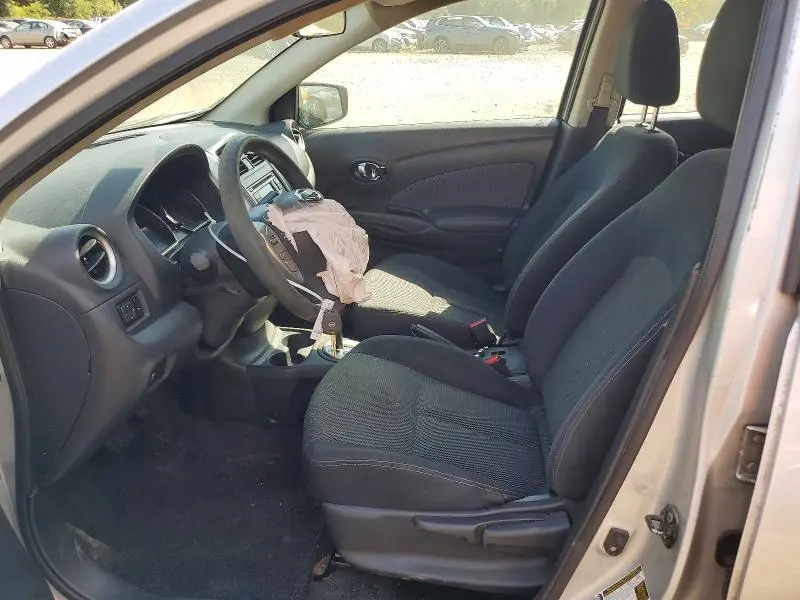 2016 NISSAN VERSA 1.6 SV  