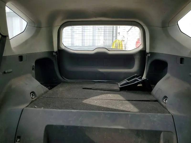 2012 TOYOTA PRIUS V TWO  