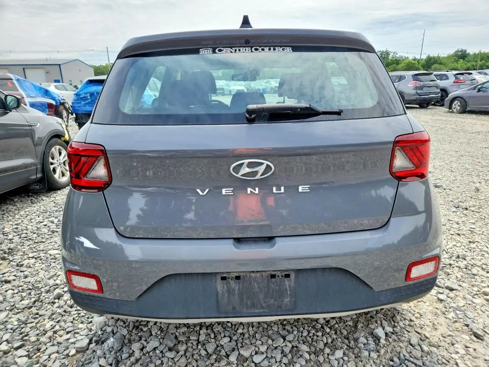 2020 HYUNDAI VENUE SE  