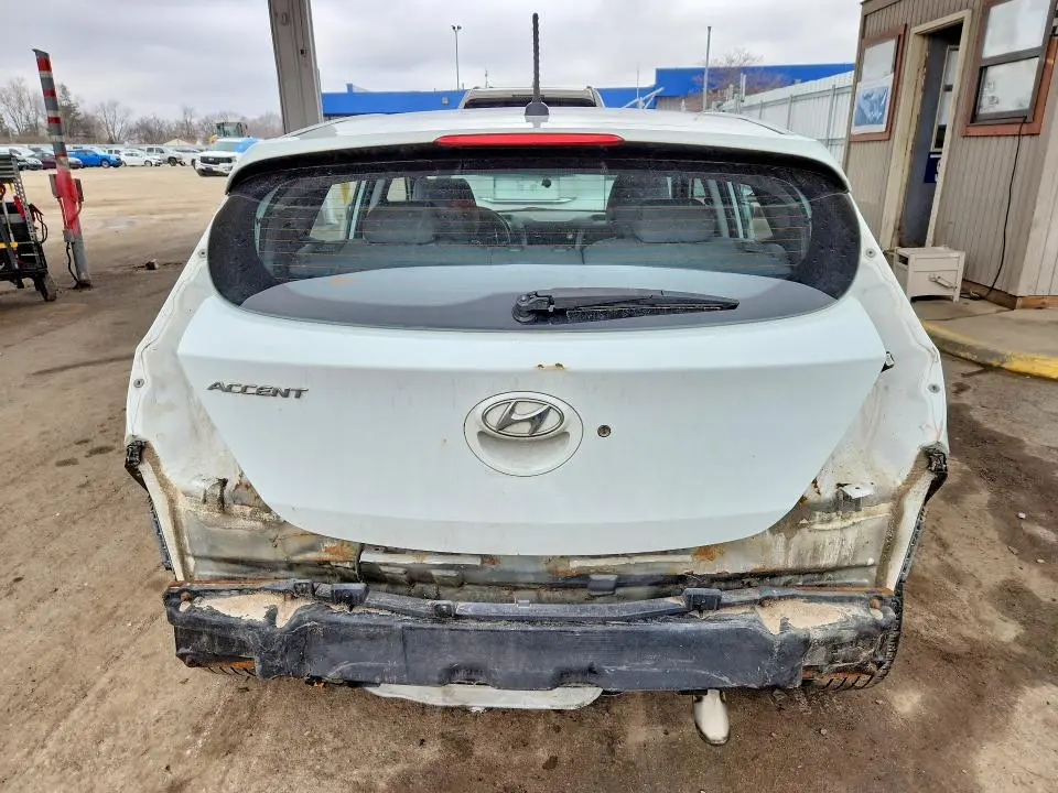 2016 HYUNDAI ACCENT SPORT  