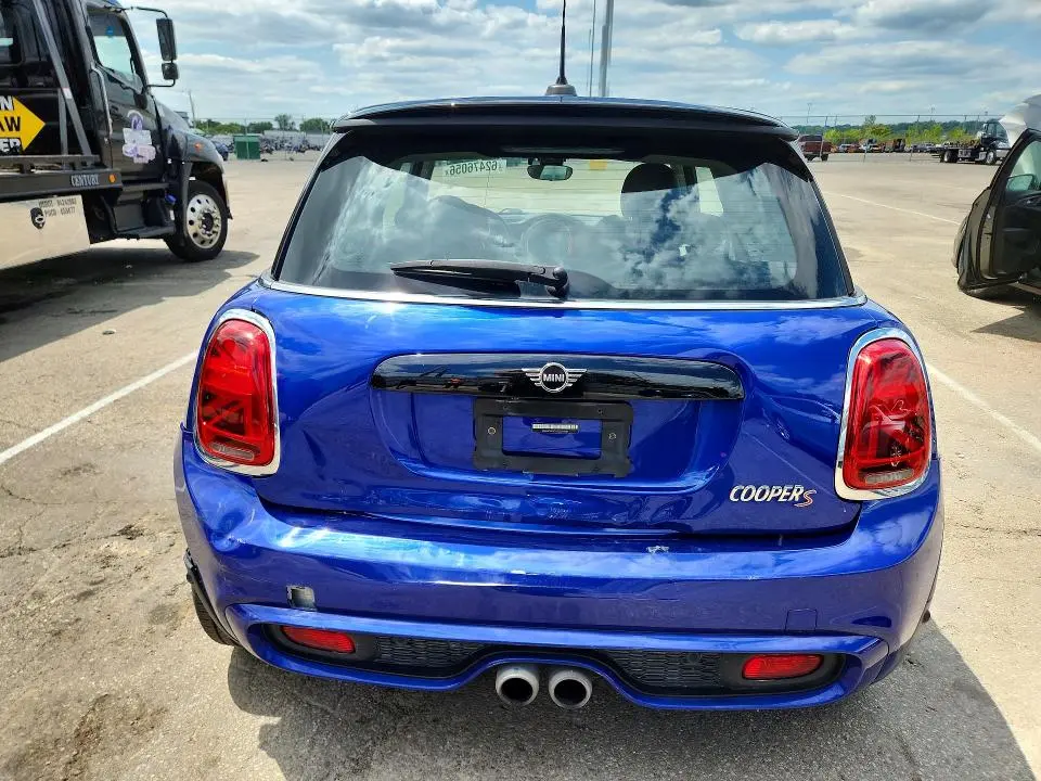 2020 MINI COOPER S  
