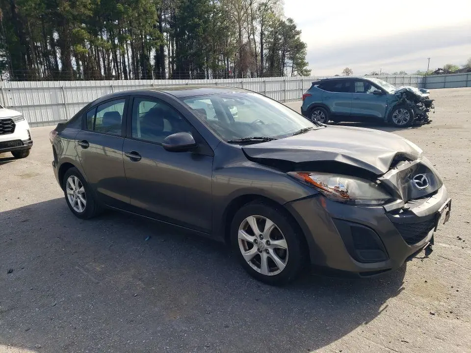 2011 MAZDA 3 I  