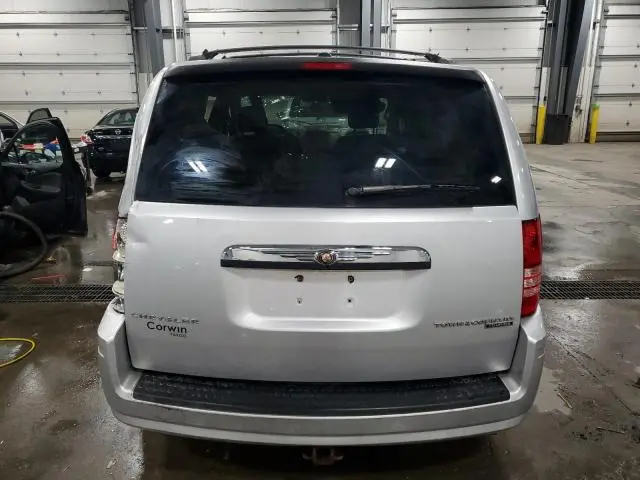 2010 CHRYSLER TOWN & COUNTRY TOURING  