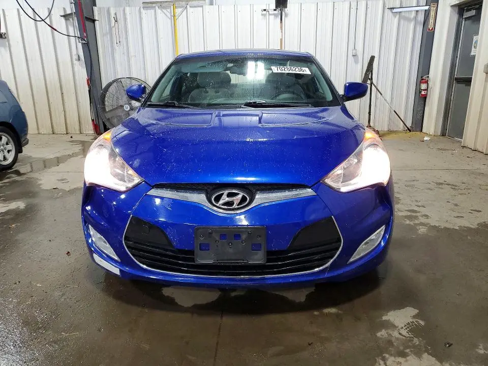2012 HYUNDAI VELOSTER BASE  