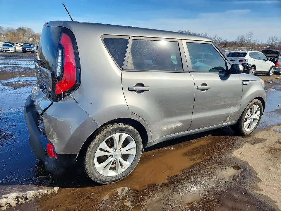 2015 KIA SOUL +  